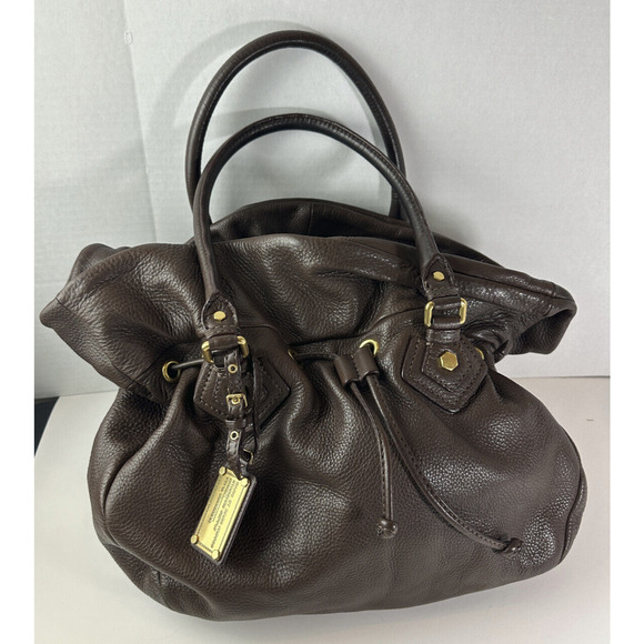 Marc by Marc Jacobs Classic Q Pebbled Leather Drawstring Satchel Bucket Bag - Picture 15 of 16